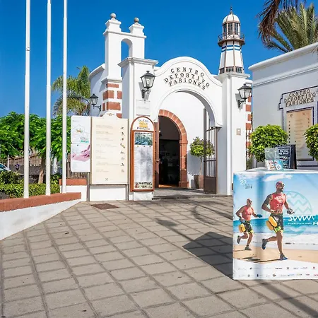 Vakantiehuis Casa El Varadero - Access Pool And Sport Center And Air-con By Lanzarote *