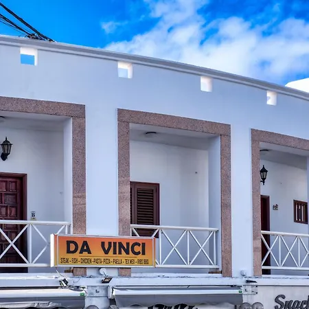 Vakantiehuis Casa El Varadero - Access Pool And Sport Center And Air-con By Lanzarote *